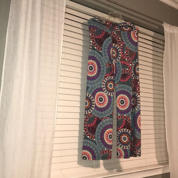 Very comfortable Palazzo Pants SIZE MEDIUM - Picture 1 of 4